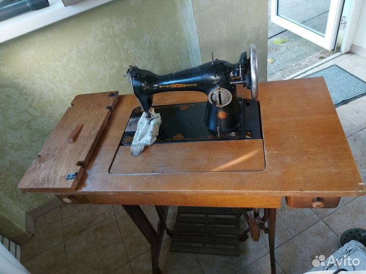 Швейная машинка пмз
