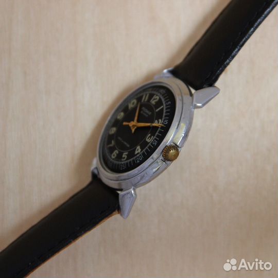 Родина механические наручные часы СССР