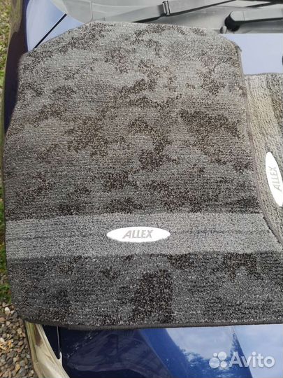Автомобильные коврики Toyota Allex/Runx