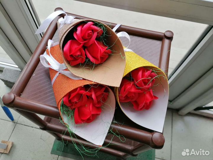 Букеты из мыльных роз,долго стоят и приятно пахнут