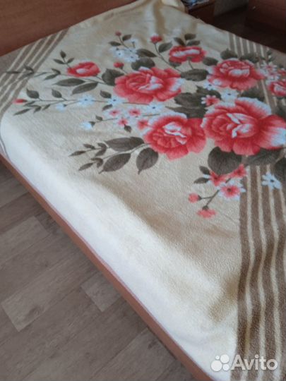 Одеяло (плед) 2-х спальный