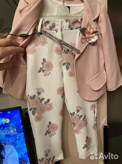 Костюм-тройка 104-110 р новый