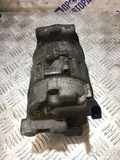 Компрессор кондиционера Audi A4 B7 седан 2.0 BRE