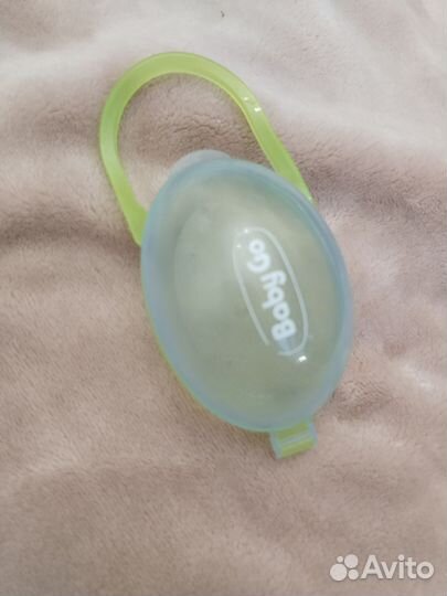 Контейнер для соски