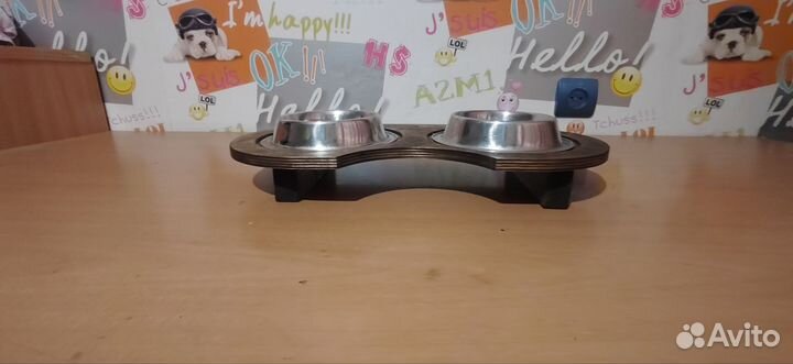 Столик для питомцев