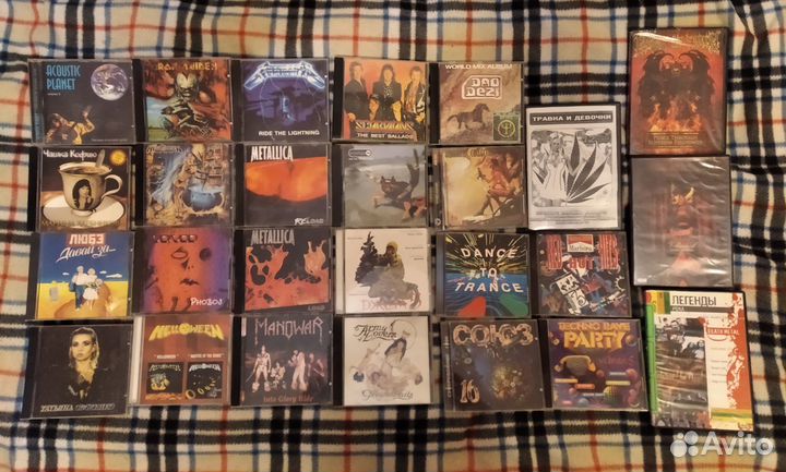 Коллекция CD/DVD дисков