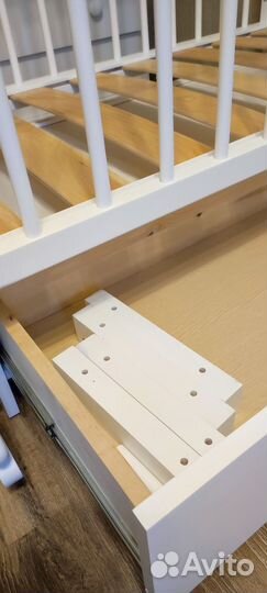 Детская Кровать и пеленальный комод