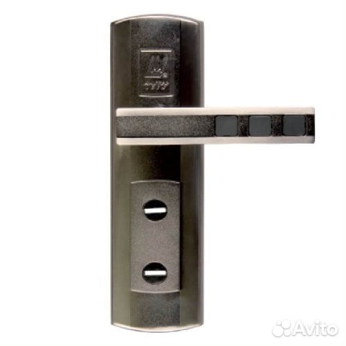 Дверные ручки на планке