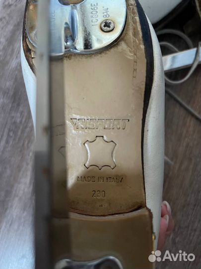 Фигурные коньки risport RF3 р-р 230 MK Pro