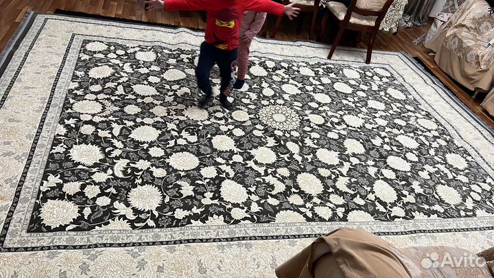 Ковер новый