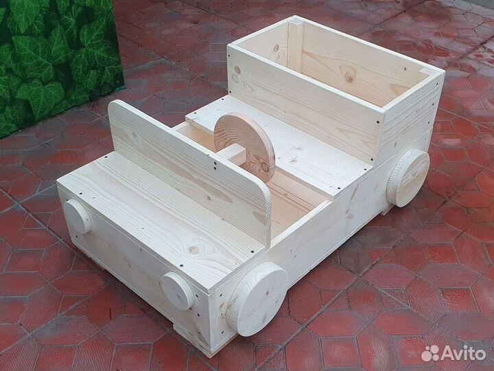 Деревянная машинка пикап