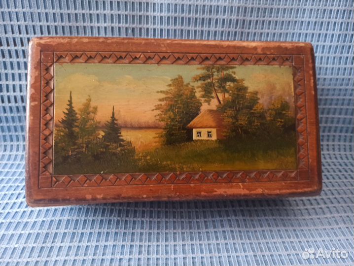 Старинные резные шкатулки. Ручная роспись. Маслом