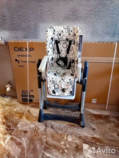 Продам стульчик для кормления Chicco