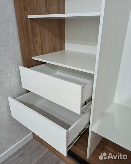 Красивый шкаф