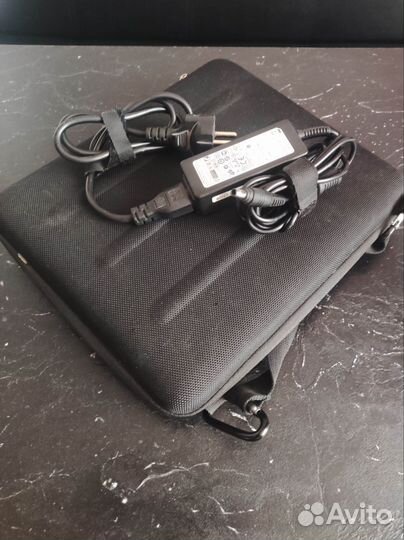 Нетбук Samsung N150 Plus