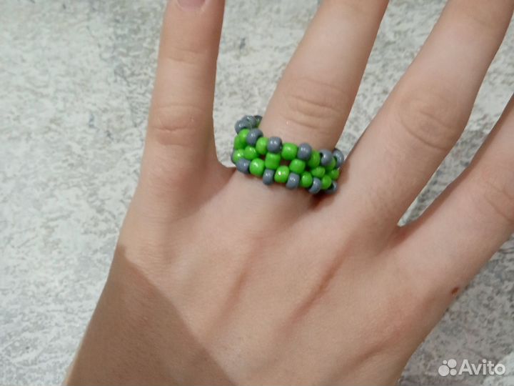 Продаю колечки из бисера. Делаю на заказ