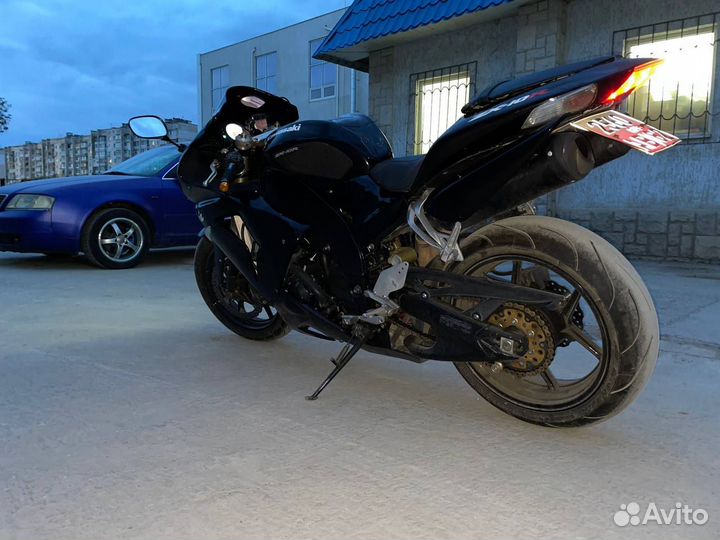 Kawasaki zx10r