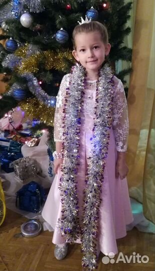 Платье праздничное для девочки