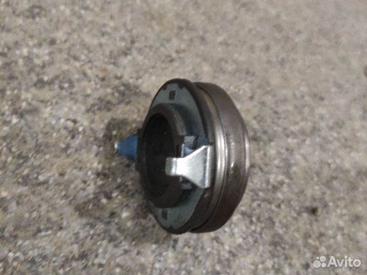 Выжимной подшипник