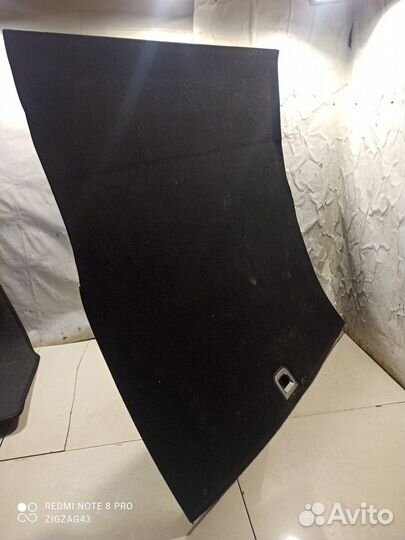 Плока багажника (Kia K900 II)