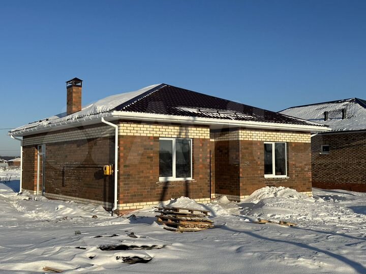 Коттедж 110 м² на участке 6 сот.