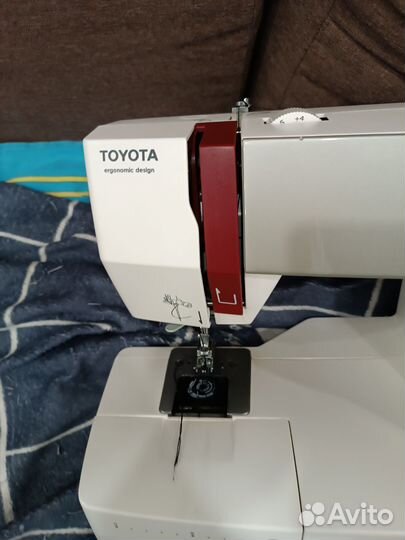 Швейная машина таета