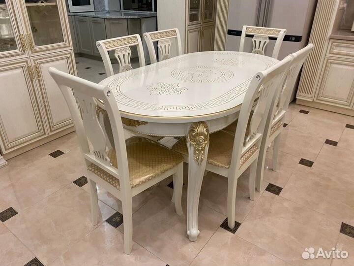 Цена за комплект / Стол и стулья (Новые )