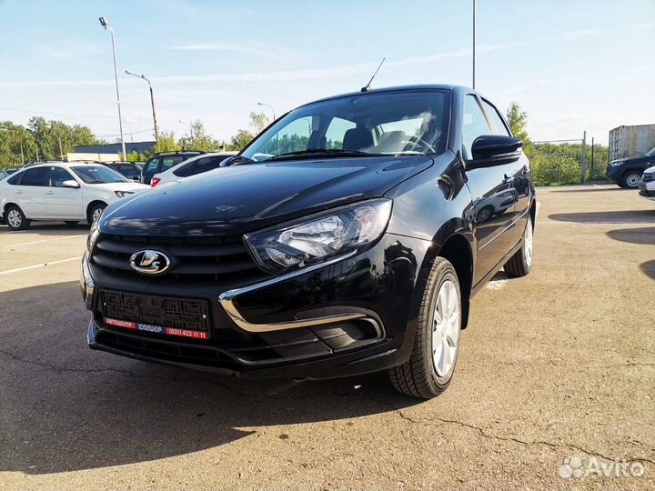 LADA Granta 1.6 МТ, 2023