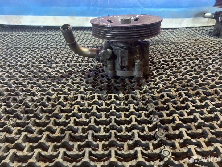 Насос гидроусилителя Mazda 626