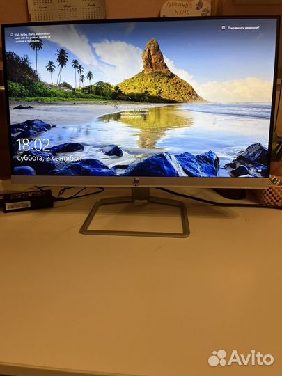 Монитор HP 22