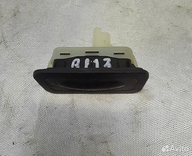 Кнопка багажника Renault Megane 3
