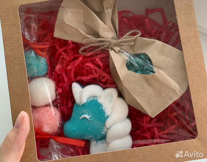 Бомбы- шипучки для ванны, сахарные скрабы для тела