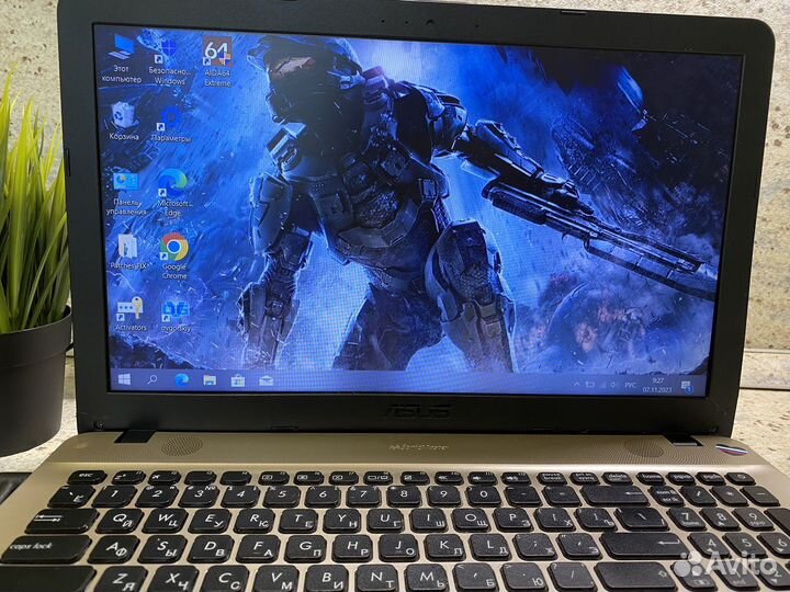 Игровой ноутбук asus 2 видеокарты/4 ядра