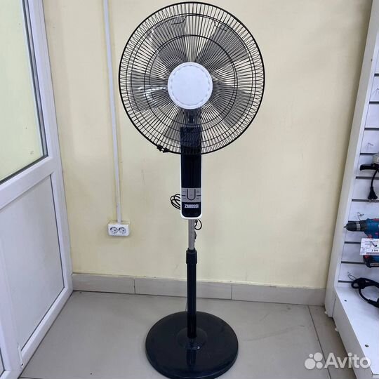 Вентилятор Zanussi ZFF-91 (Ч)