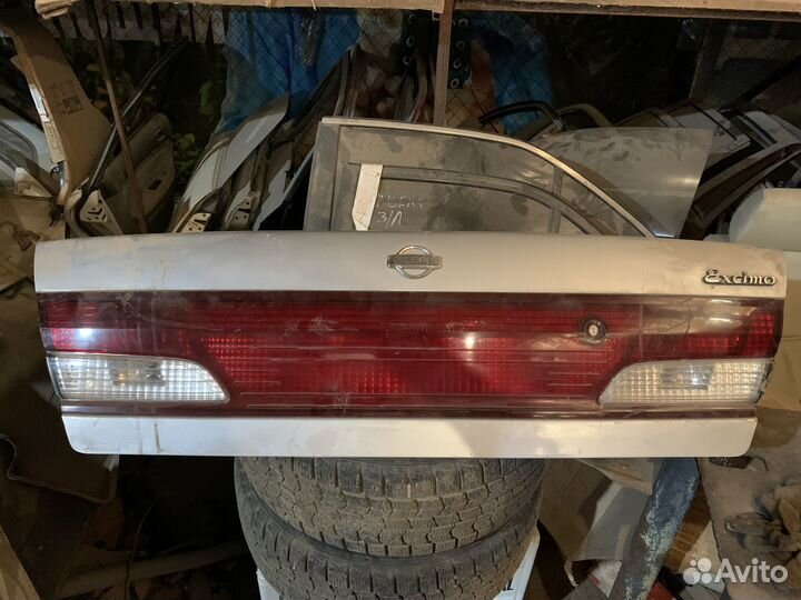 Крышка багажника Nissan Maxima/Cefiro A32