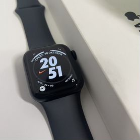 Apple Watch SE 2023 40mm на гарантии