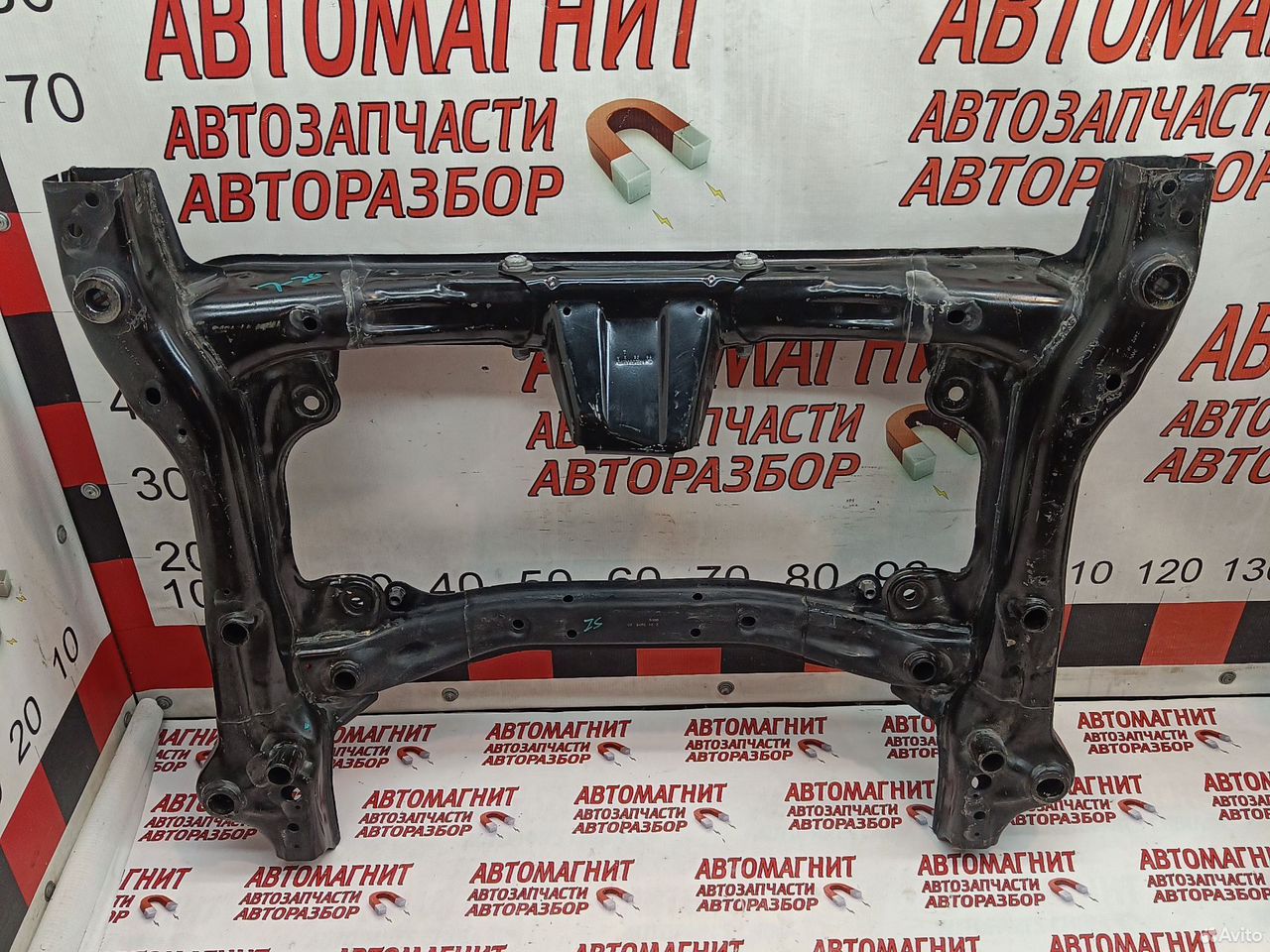 Подрамник передний Мерседес E214 W214