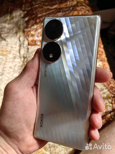 Honor 70 8/256