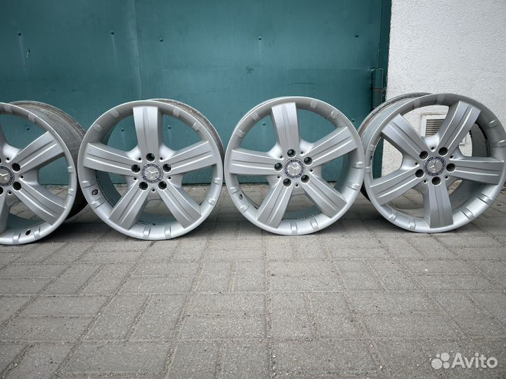 Литые диски r 18
