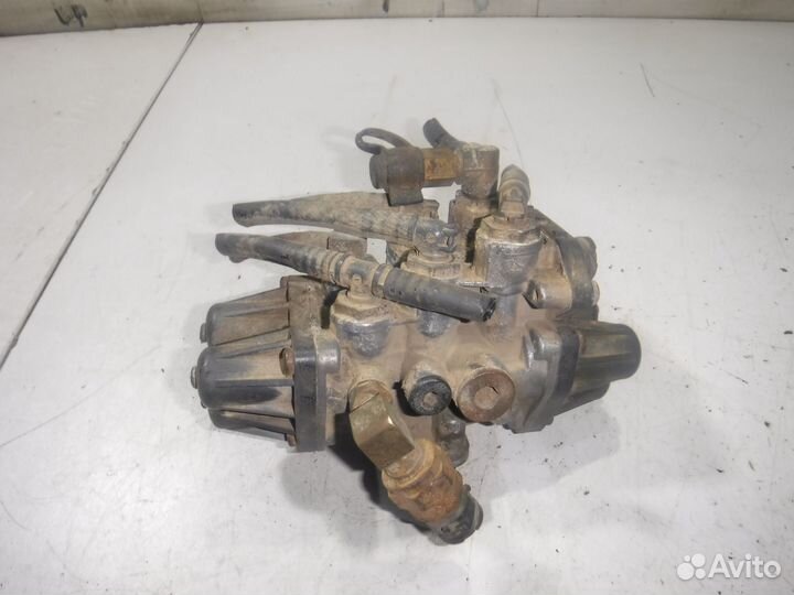 Клапан воздушный Axor 2