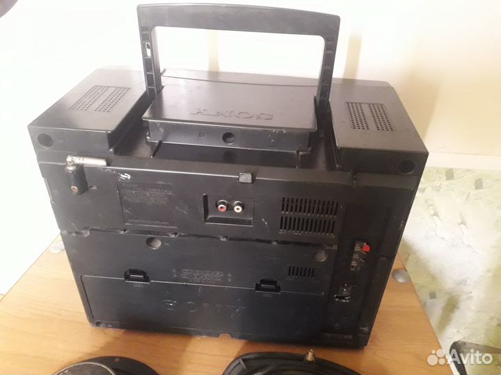 Магнитофон