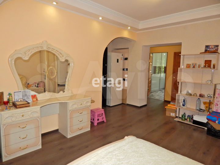 3-к. квартира, 55 м², 2/2 эт.