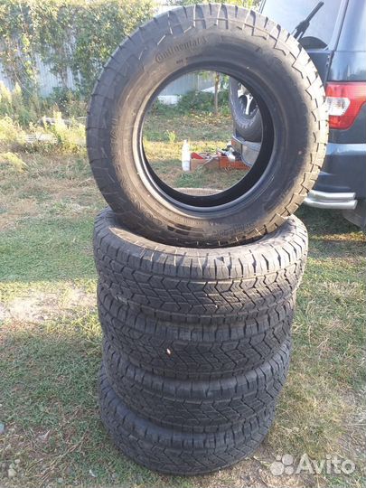 Continental ContiCrossContact AT 225/75 R16