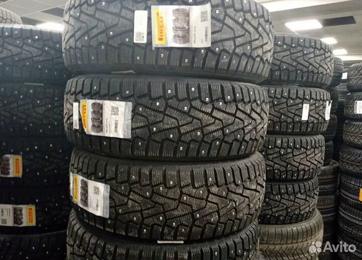 Pirelli Ice Zero 235/55 R19 105H