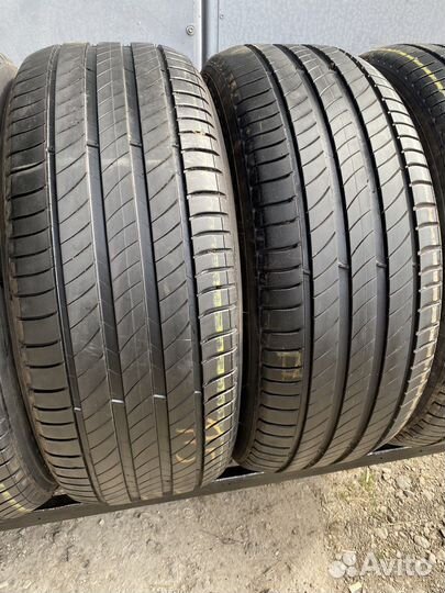 Michelin Primacy 4 235/55 R18