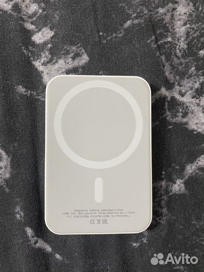 Магнитный повербанк 5000 Wireless Power Bank