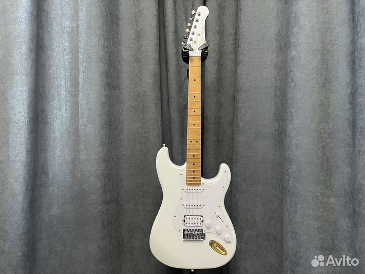 Электро гитара Flying Fox новая с чехлом