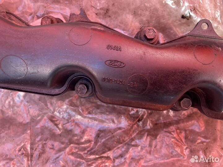 Впускной коллектор Ford Transit 2.4