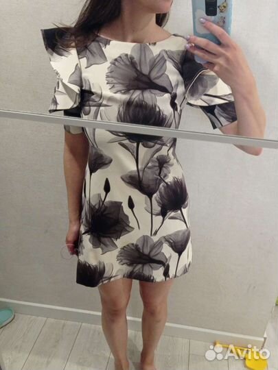 Платье 42 размера