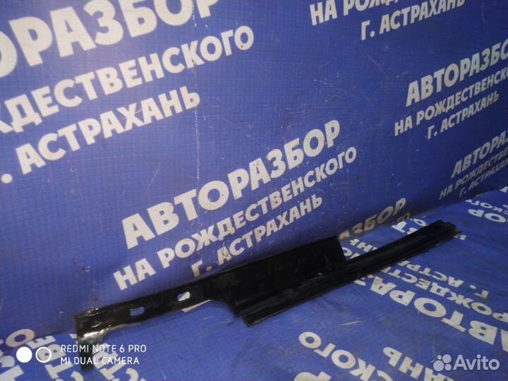 Накладка на порог Ваз Лада 2107 седан 2106 2004